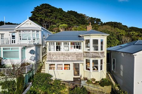 Photo of property in 23 Shannon Street, Mount Victoria, Wellington, 6011
