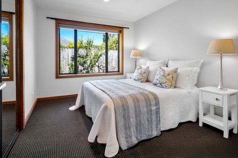 Photo of property in 12 John Morel Place, Parklands, Christchurch, 8083