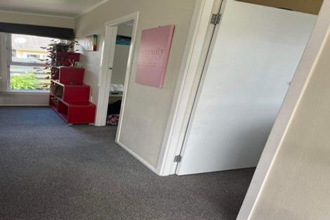 Photo of property in 63 Vardon Road, St Andrews, Hamilton, 3200