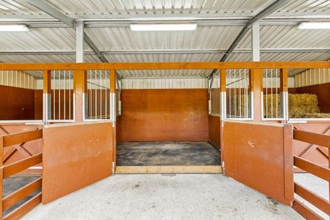 Photo of property in 20 Matatea Road, Waimauku, 0881