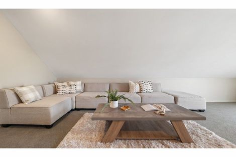 Photo of property in 1/75 Thackeray Place, Waltham, Christchurch, 8023