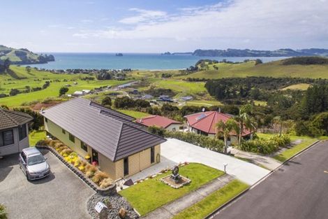 Photo of property in 158 Centennial Drive, Whitianga, 3510