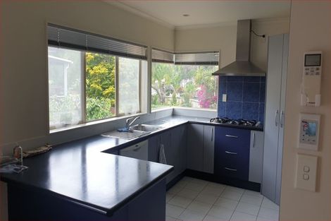 Photo of property in 12 Wheaton Place, Glen Eden, Auckland, 0602