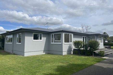 Photo of property in 3 Hammond Road, Taradale, Napier, 4112