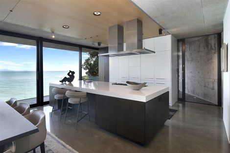 Photo of property in 1 Whitewash Head Road, Scarborough, Christchurch, 8081