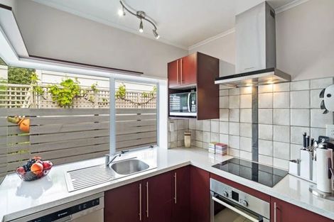 Photo of property in 5b Longwood Lane, Otumoetai, Tauranga, 3110