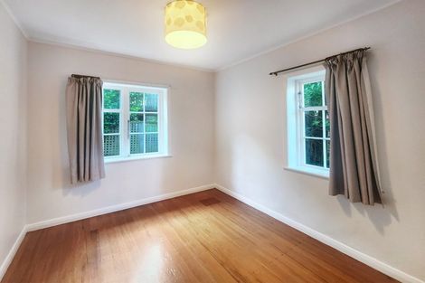 Photo of property in 145a Onslow Road, Khandallah, Wellington, 6035