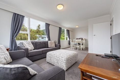 Photo of property in 14 Miro Street, Eastbourne, Lower Hutt, 5013