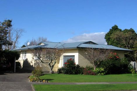 Photo of property in 61 Wikiriwhi Crescent, Awapuni, Palmerston North, 4412