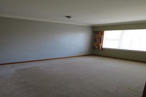 Photo of property in 2 Shortland Street, Lower Vogeltown, New Plymouth, 4310
