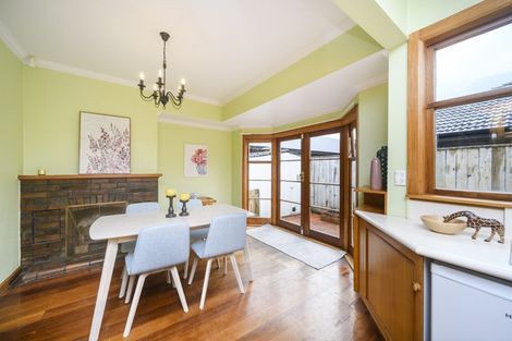 Photo of property in 265 Victoria Avenue, Hokowhitu, Palmerston North, 4410