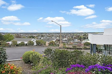 Photo of property in 2/89 Churchill Drive, Taradale, Napier, 4112