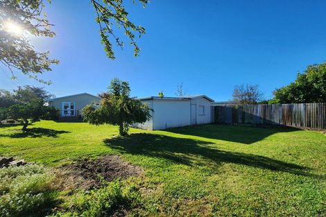 Photo of property in 14 Shanly Street, Waipawa, 4210