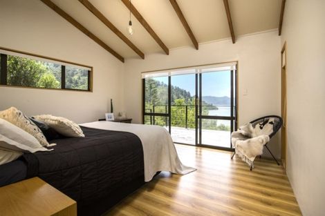 Photo of property in 609 Port Underwood Road, Whatamango Bay, Picton, 7281