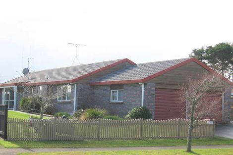 Photo of property in 37 Moreland Avenue, Pukete, Hamilton, 3200