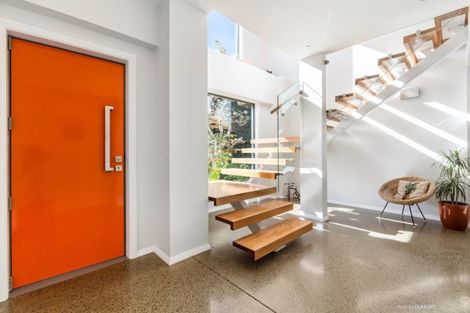 Photo of property in 40 Rona Street, Eastbourne, Lower Hutt, 5013