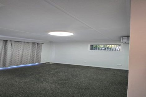 Photo of property in 63 Carlisle Road, Torbay, Auckland, 0630