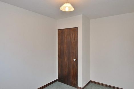 Photo of property in 2/5 Highgate Avenue, Merivale, Christchurch, 8014