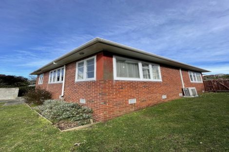 Photo of property in 19 Hindmarsh Street, Johnsonville, Wellington, 6037