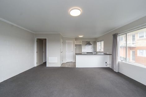 Photo of property in 1/2 Ruakiwi Road, Hamilton Lake, Hamilton, 3204