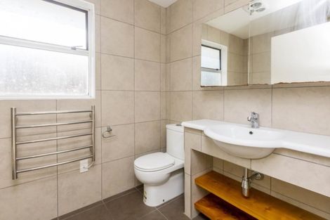 Photo of property in 14 Indiana Grove, Totara Park, Upper Hutt, 5018