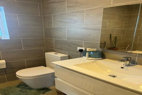 Photo of property in 3 Balmain Street, Newlands, Wellington, 6037