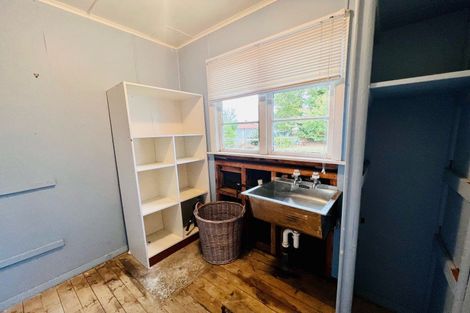 Photo of property in 17 Thyra Street, Dannevirke, 4930