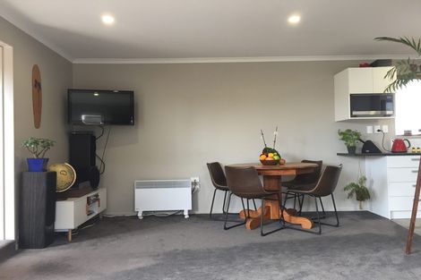 Photo of property in 78 Gover Street, New Plymouth, 4310