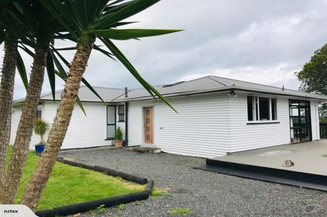 Photo of property in 35 Ranui Avenue, Ranui, Auckland, 0612