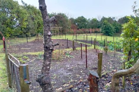 Photo of property in 76 Kekeua Road, Warea, New Plymouth, 4381