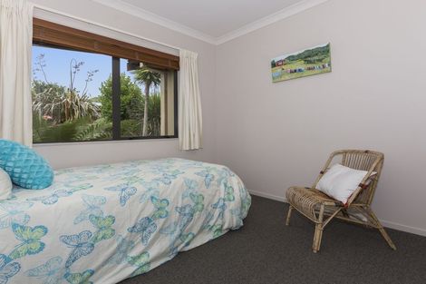 Photo of property in 90 Rowesdale Drive, Ohauiti, Tauranga, 3112