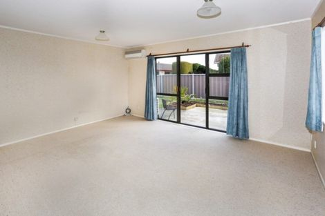 Photo of property in 22a Churchill Terrace, Waiuku, 2123