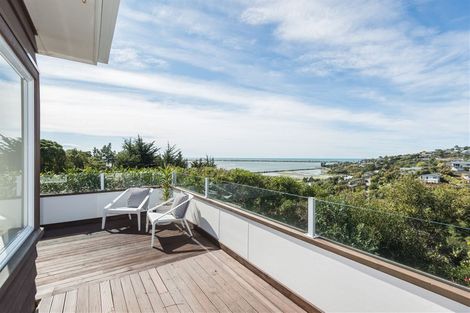 Photo of property in 71 Mount Pleasant Road, Mount Pleasant, Christchurch, 8081