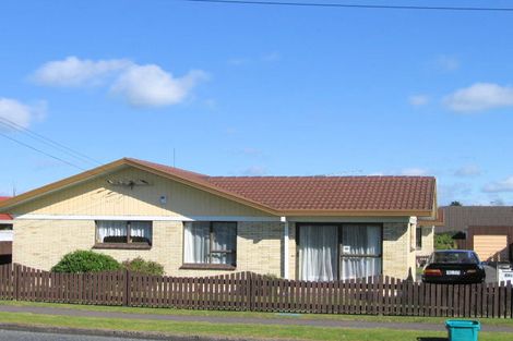 Photo of property in 1/24 Prictor Street, Papakura, 2110