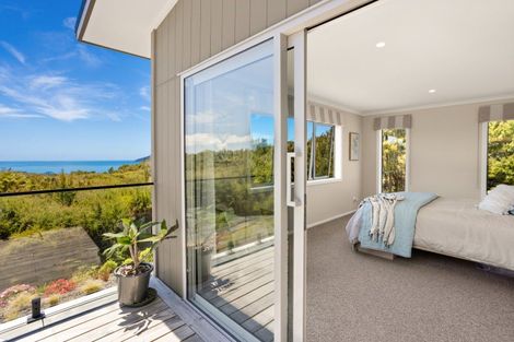 Photo of property in 116 Stratford Drive, Cable Bay, 0420