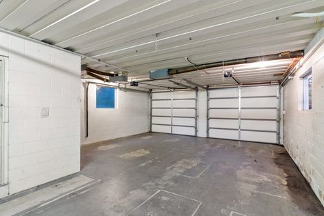 Photo of property in 4 Hawkswood Place, Avonhead, Christchurch, 8042