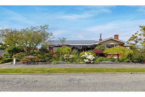Photo of property in 32 Kowhai Street, Highfield, Timaru, 7910