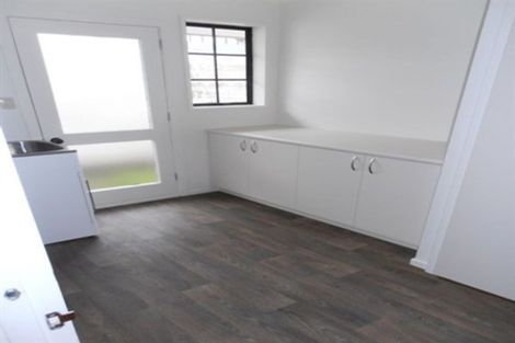 Photo of property in 51 Office Road, Merivale, Christchurch, 8014