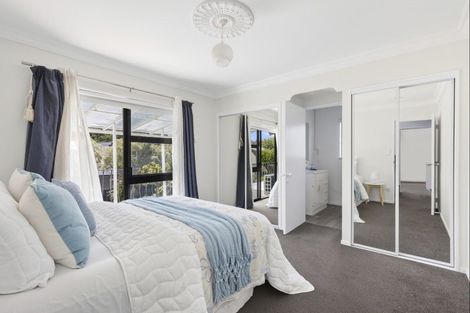 Photo of property in 73 Gilbass Avenue, Hamilton Lake, Hamilton, 3204