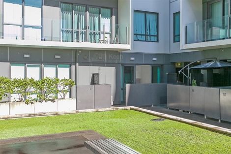 Photo of property in The Docks Apartments, 113/2 Dockside Lane, Auckland Central, Auckland, 1010