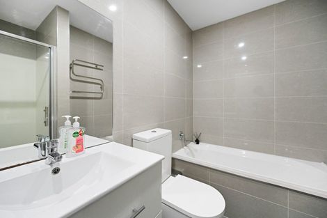 Photo of property in 3/2 Rosalind Street, Deanwell, Hamilton, 3206