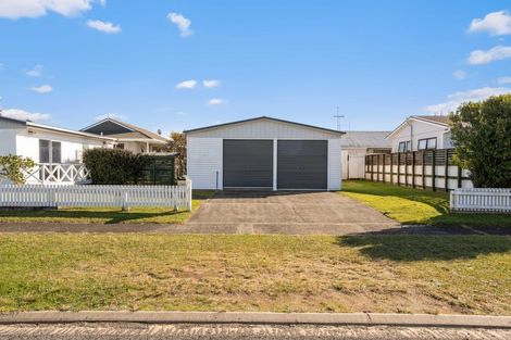 Photo of property in 101 Mark Street, Whangamata, 3620