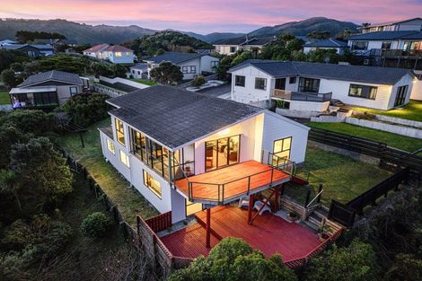 Photo of property in 280 Maungaraki Road, Maungaraki, Lower Hutt, 5010