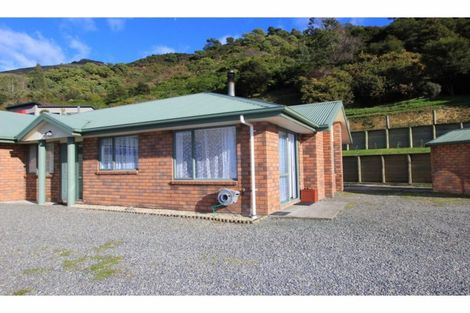 Photo of property in 31 Main Road, Havelock, 7100