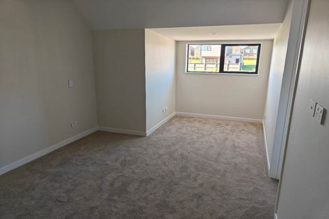 Photo of property in 12 Coopworth Street, Karaka, 2580