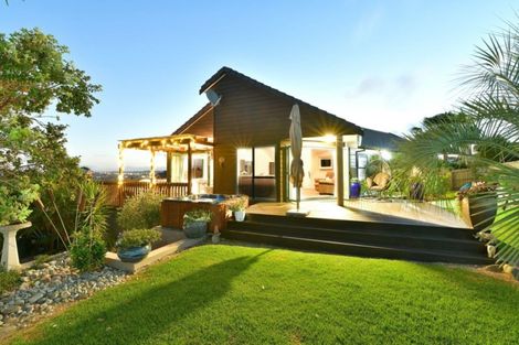 Photo of property in 12 Ascot Way, Orewa, 0931