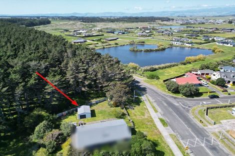 Photo of property in 29 Cousins Avenue East, Foxton Beach, Foxton, 4815