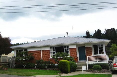 Photo of property in 115 Martin Road, Fairfield, Dunedin, 9018