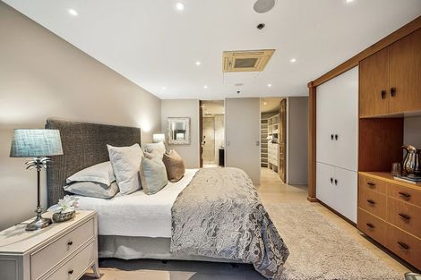 Photo of property in Mon Desir Apartments, 6/173b Hurstmere Road, Takapuna, Auckland, 0622