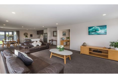 Photo of property in 14 Bayliss Drive, Kaiapoi, 7630